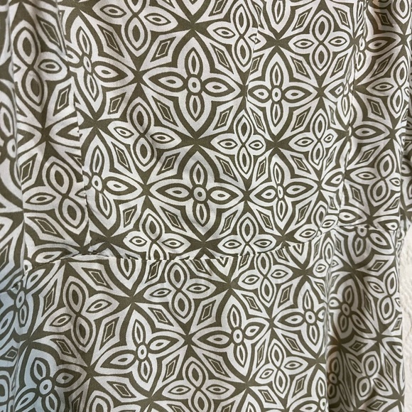 Joe Fresh Pintuck Mini Dress, Size 10 - Picture 4 of 6